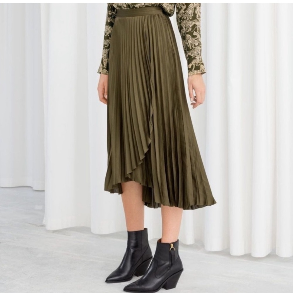 & Other Stories pleated skirt